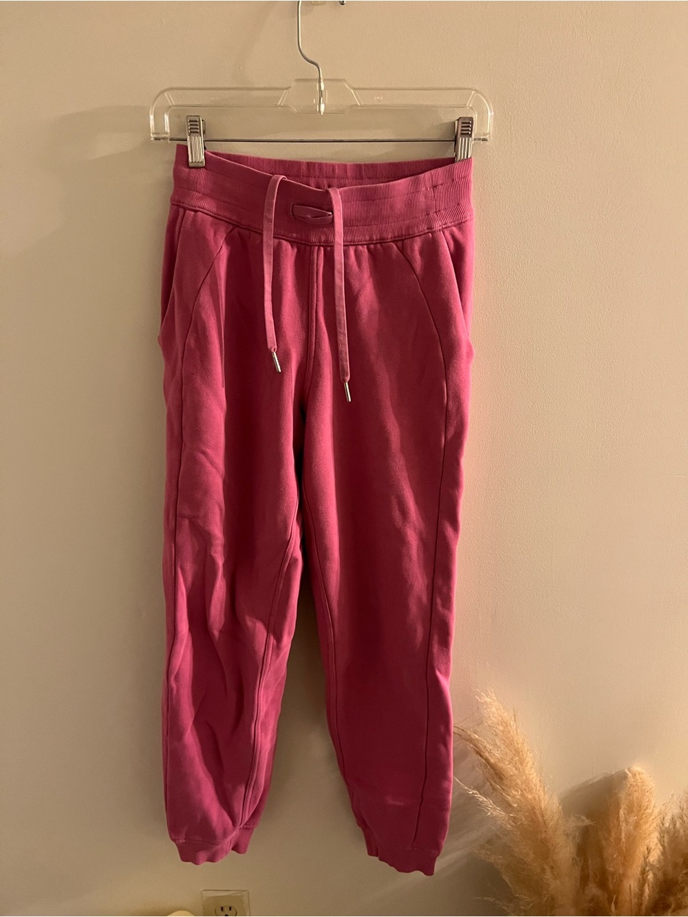 lululemon Women high-rise scuba Magenta Drawstring Joggers